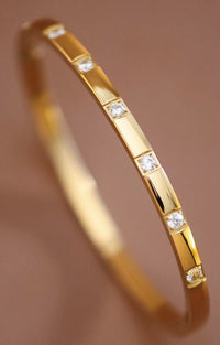 Lumière Line Bangle